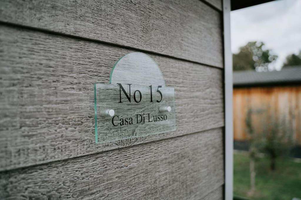 Casa Di Lusso Luxury Lodge Woodhall Spa Exterior photo